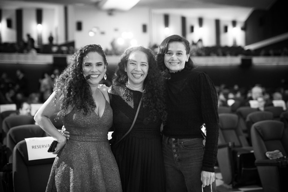 La presentadora, Karina Vargas, nos acompañó un año más divirtiendo al público.