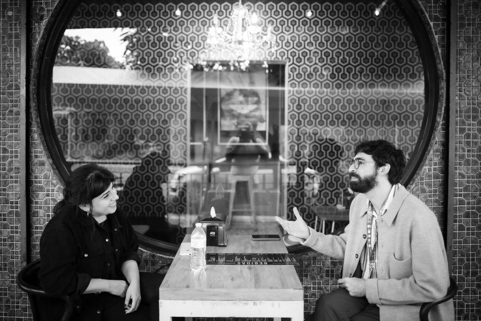 Los cineastas Claudia Huaquimilla y Cristóbal Serra.