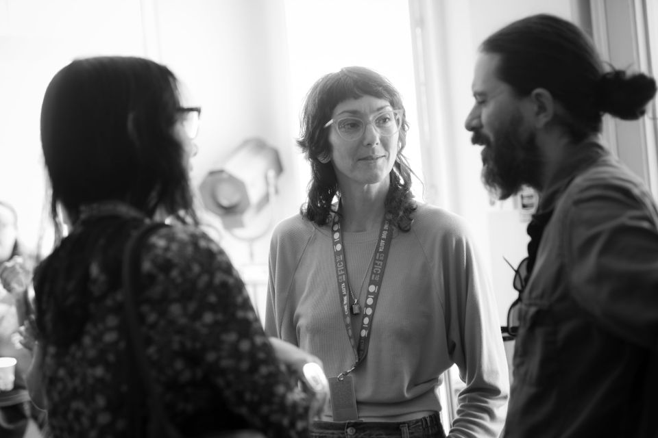 Clea Eppelin, directora costarricense, activamente se ha integrado al Festival por su rol en el proyecto documental “Órbita”, producida por Ernesto Jara, en el espacio de Industria CRFIC.