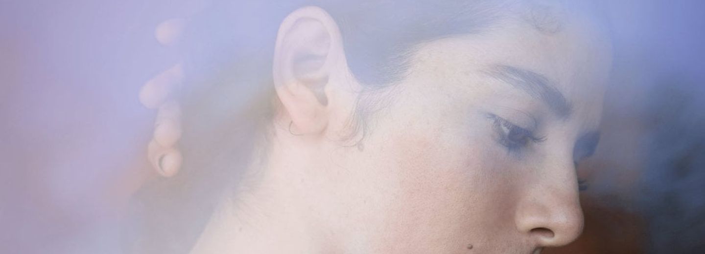 Afiche película Aquí y ahora