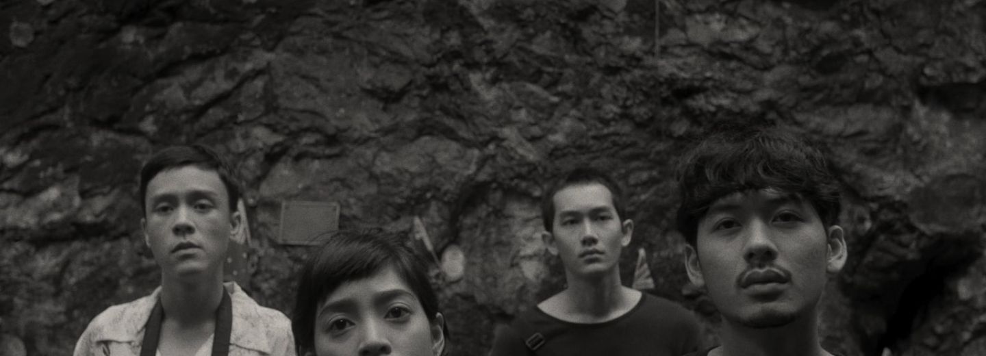 Still película Come here